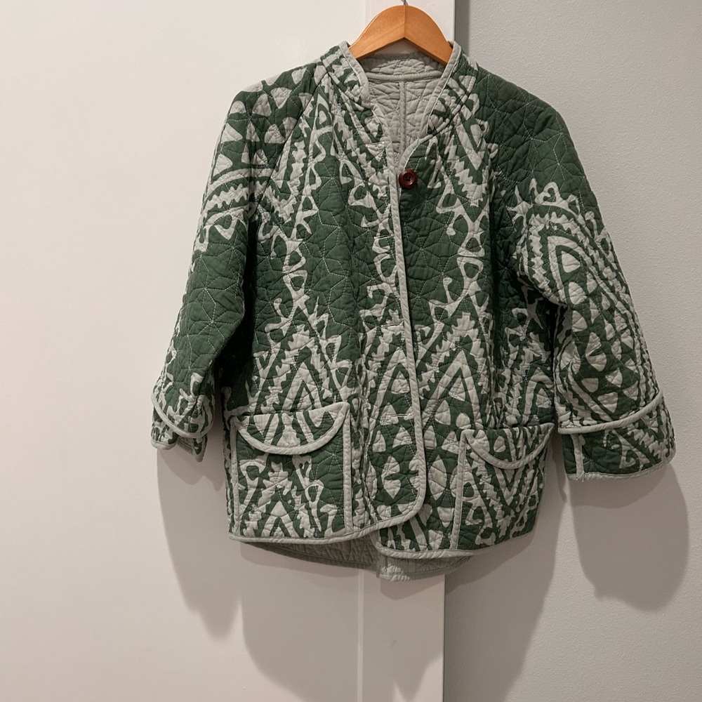 Elegant Green Patterned Women's Blazer